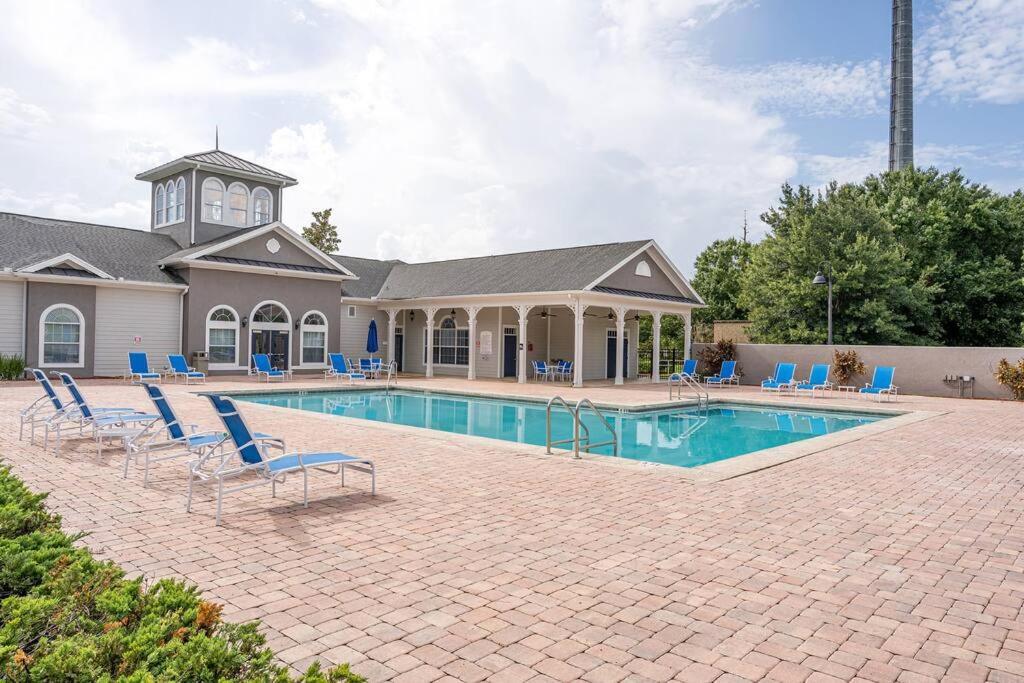 Apartment Sweet Near Disneyland *
